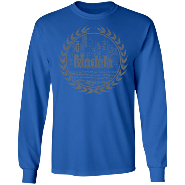Modelo Grey Cityscape Premium Long Sleeve 0511