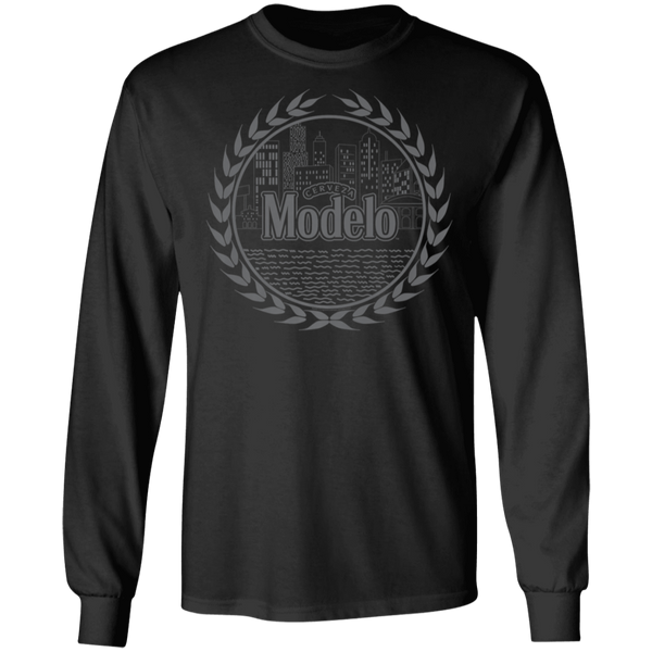 Modelo Grey Cityscape Premium Long Sleeve 0511