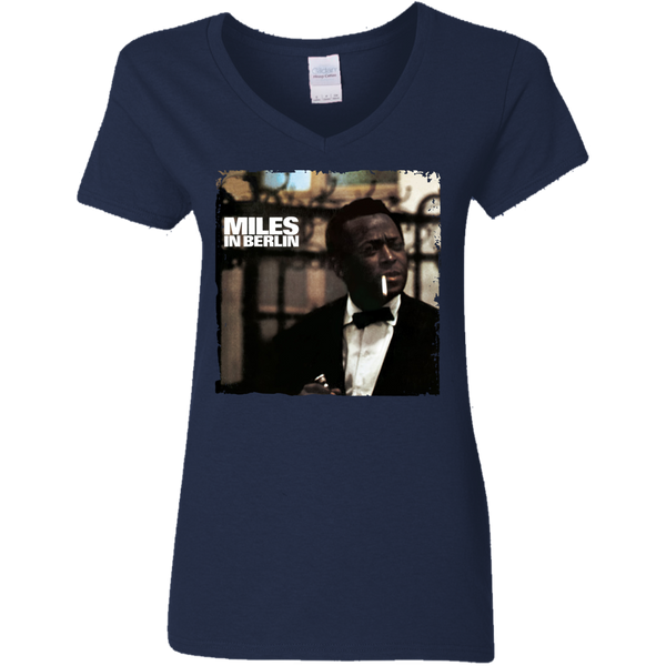Miles Davis Miles in Berlin Ladies V-Neck T-Shirt 510